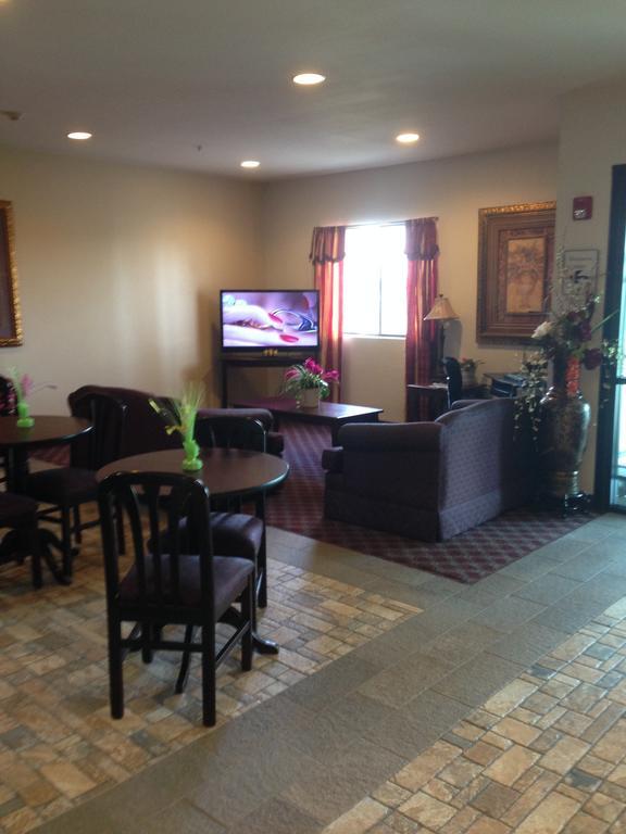 Americas Best Value Inn Somerville Texas Bagian luar foto