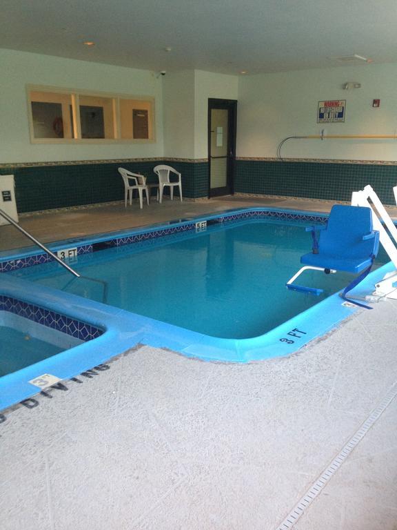 Americas Best Value Inn Somerville Texas Bagian luar foto