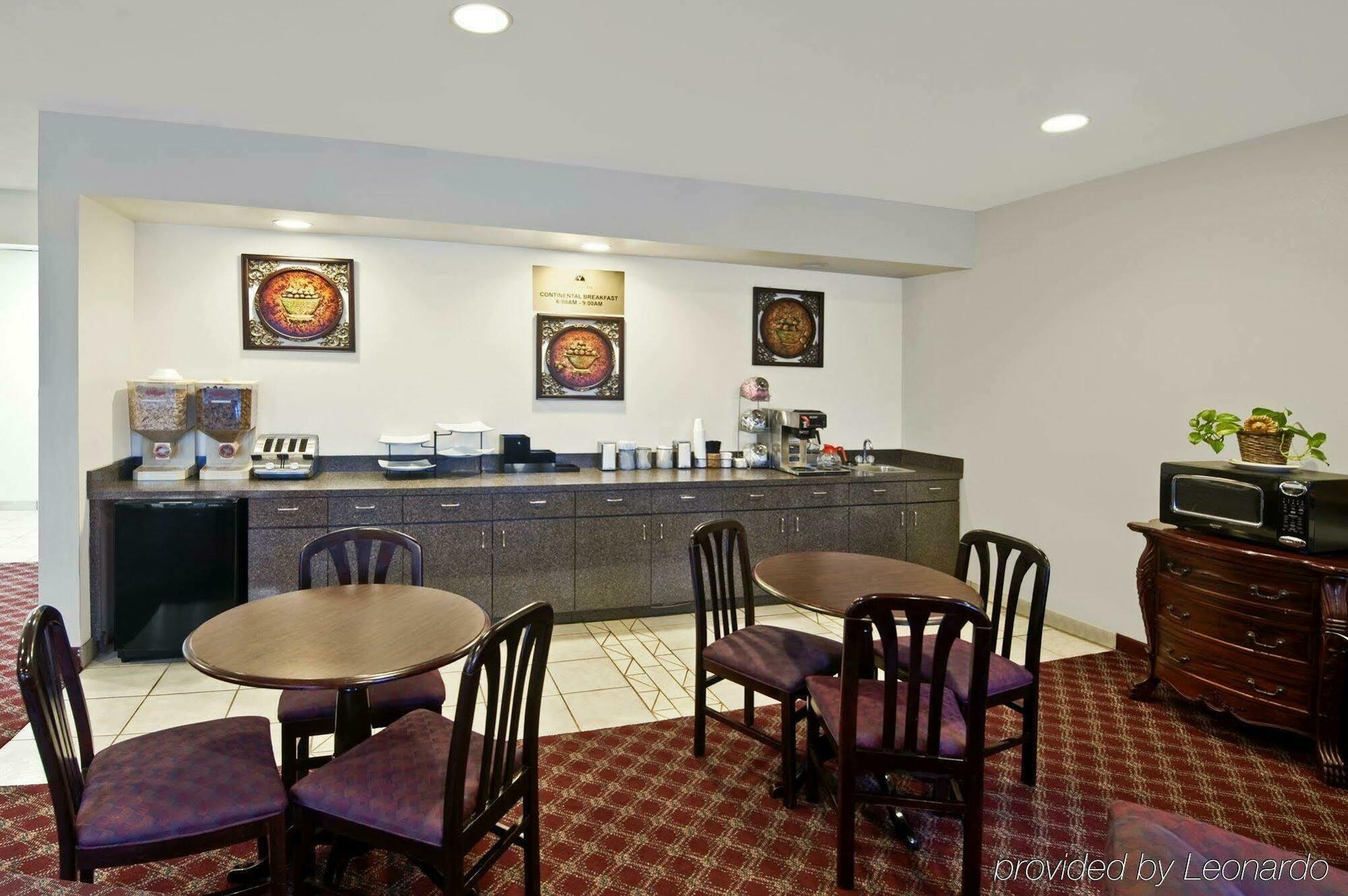 Americas Best Value Inn Somerville Texas Restoran foto